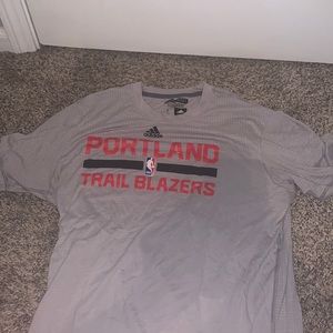 Adidas trailblazers shirt